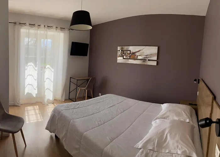 Mendy Hotel