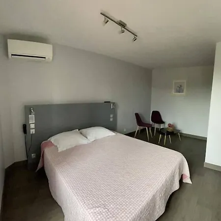 Mendy 2* Saint-Jean-le-Vieux (Ain)