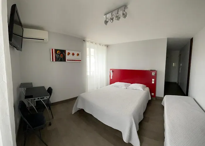 Mendy Hotel Saint-Jean-le-Vieux (Ain)