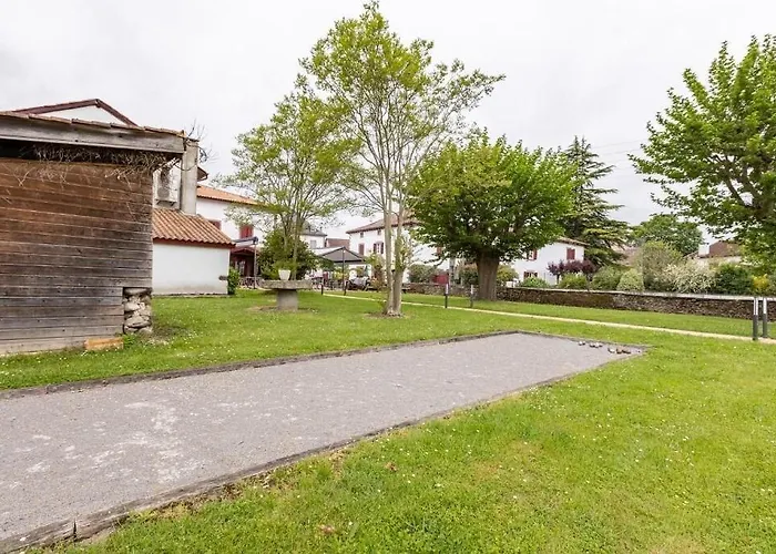 Mendy Hotel Saint-Jean-le-Vieux (Ain)