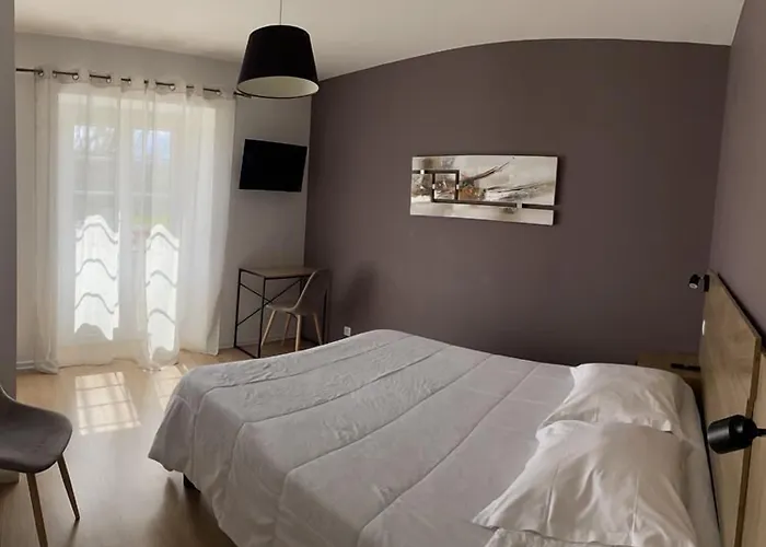 Mendy Hotel Saint-Jean-le-Vieux (Ain)